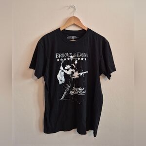 Brooks And Dunn Down The Red Brick Road Band Tee Size Large